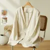 Blazer de Lino para Mujer 2026 Principios de Otoño Nuevo Artístico Retro Holgado Cuello en V Sencillo Sin Botones Top