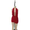 Vestido feminino curto justo de manga longa, estilo europeu e americano transfronteiriço, outono e inverno 2025, costas nuas, gola halter V profundo, cor sólida, sexy