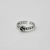 Anillo Retro Doble G Mismo Estilo que Celebridad de Internet Plata de Ley S925 Joyería Personalizada de Lujo Ligero Diseño de Nicho Plata Tailandesa Anillo Abierto