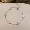 ¡Claro y Radiante! Pulsera de Concha Rosa y Trébol de Cuatro Hojas, Diseño de Moda Nicho, Joyería Versátil y Elegante Estilo Lujo Ligero