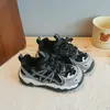 Zapatos de Papá para Niños Otoño Nuevo Malla Transpirable Zapatos Deportivos para Niños y Niñas Suela Suave Antideslizantes Zapatos para Niños Casuales de Moda