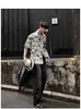 Camisa Floral Negra y Blanca Estilo Chino Retro con Patrón de Rosas Holgada de Manga Corta para Hombre de Alta Gama Atractiva Holgada Casual Moderna