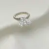 Anillo de Perlas Resistente Estilo Coreano con Racimo de Flores, Accesorio de Anillo de Perlas Ajustable para Mujer, Nuevo Modelo Exquisito y de Lujo Ligero