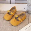 Zapatos Mary Jane Dopamina para Niñas Modelo Nuevo 2026 Zapatos de Terciopelo y Piel Camelia para Bebé con Suela Suave y Boca Baja