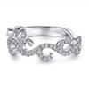 Anillo de plata S925 con diseño de flor hueca de diamante con decoración de mano popular transfronteriza de Tong Lin para Europa y Estados Unidos, anillo femenino de circonita al por mayor