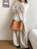 Bolsa de Hombro Grande de Terciopelo Escarchado Estilo Ins Nuevo para Otoño e Invierno, Bolso de Hombro Versátil Estilo Maillard Retro para el Trabajo, Bolso de Axila