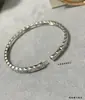 Pulsera con Patrón de Diamantes Coco para Mujer, Chapada en Oro V con Oro de 18 Quilates, Estilo Diamante Oro V, Artesanía Exquisita, Pulsera Vintage, Completamente Diamantada, Lujo Ligero, Gama Alta