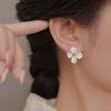 Pendientes de Flor Exagerados con Aguja de Plata s925 Diseño Nicho Pendientes Blancos Hermosos Pendientes Rojos de Internet para Mujer Joyería de Qingdao