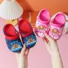 Equipo Wang Wang verano niños dibujos animados zapatos con agujeros hombres y mujeres EVA casa antideslizantes zapatos de playa sandalias casuales venta al por mayor