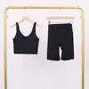 Conjunto Lulu de Colete em U e Shorts com Etiqueta, Em Estoque Envio Direto, Jaqueta Slim-Fit com Gola Alta Elástica com Zíper Dourado