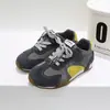 Zapatillas casuales infantiles estilo coreano, nuevos zapatos deportivos estilo coreano para niños, en stock, venta al por mayor de zapatos infantiles 6681