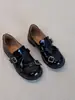 Versão em Couro Macio~Mocassins Femininos Slip-On Bico Redondo com Tira de Fivela e Salto Bloco, Design Britânico em Couro Envernizado com Salto Bloco, Sapatos Pequenos de Couro
