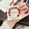 Pulseira de Cristal de Morango para Mulheres, Design Exclusivo com Toque de Luxo, Pulseira de Novo Estilo, Versátil de Luxo Leve para Melhores Amigas, Contas da Sorte