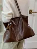 Bolso retro de alta gama para mujer, tendencia otoño/invierno 2026, bolso de hombro versátil con tacto lujoso, bolso tote de gran capacidad
