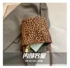 Bolso Cubo de Leopardo Estilo Coreano Moderno Bolso de Mano Versátil Elegante Nuevo Bolso de Hombro Cruzado Mate Retro