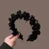 Faixa de Cabelo Preta de Luxo para Mulheres 2026 Novo Estilo Faixa de Cabelo Plissada com Coroa Alta Presilha Ondulada de Princesa Parisiense