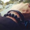 Pulsera de piedra volcánica de 8 mm de venta caliente transfronteriza hombres y mujeres pueden gotear pulsera de aceite esencial pulsera de roca volcánica al por mayor