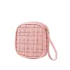 Bolsa para labiales famosa en internet estilo Chanel, nueva bolsa de almacenamiento de cosméticos de lujo ligero, bolsa portátil de viaje estilo Chanel para toallas sanitarias