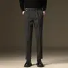 Ropa para Hombre Fengshe / Nuevo Estilo Grueso de Invierno para Hombre Casual Ajuste Delgado Pierna Recta Pequeña Pantalones Largos de Negocios para Hombre