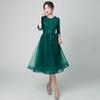Vestido de Comércio Exterior para Mulheres, Estilo Coreano e Japonês, Novo Modelo 2026, Verde, Emagrecedor, Reunião Anual da Empresa, Manga Média, Comprimento Médio, Vestido para Anfitriã