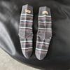 Calcetines de Mujer con Etiqueta de Tela a Rayas con Bloques de Color, Calcetines Casuales de Media Caña Estilo Universitario, Calcetines Holgados Versátiles, Calcetines Largos Deportivos al Mayoreo