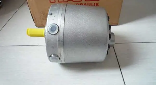 RK系列径向柱塞泵3.jpg
