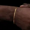 Pulseira de Corrente Osso de Cobra Dourada para Mulheres, Pulseira Osso de Cobra Plano Lâmina de Aço Inoxidável, Pulseira Simples Masculina e Feminina, Tendência Hip-Hop e Versátil