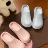 Zapatos de Chef Estrella para Mujer, Nuevos de Primavera/Verano, Mocasines Impermeables y Resistentes al Aceite para Exteriores, Sandalias Cerradas Resistentes al Desgaste para Uso en Exteriores