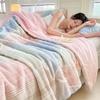 Manta de Veludo de Leite, Espessa para o Inverno, Adequada para Cama, Capa de Sofá, Cochilo no Escritório, Capa de Colcha de Fleece Coral