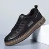 Zapatos Nuevos de Hombre para Primavera, Zapatos Blancos Transpirables, Zapatos de Hombre de Moda, Zapatos Deportivos de Suela Gruesa, Zapatos Casuales de Cuero, Tenis, Zapatos de Moda