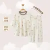 Conjunto de Duas Peças para Meninas de Verão: Gola Redonda, Manga Três Quartos, Calça Longa para Crianças Maiores, Estampa de Desenho Animado, Ombro Caído, Conjunto de Roupa para Casa com Ar Condicionado