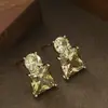 Pendientes de Tachuela de Cristal de Vidrio Ultra Transparente Exquisitos Simples con Circonita Cúbica de Azúcar Pequeña Súper Brillantes Personalidad Pendiente de Viaje de Gama Alta