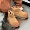 Liquidación de botas de nieve de invierno para niños, zapatos de algodón y zapatos casuales.