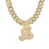 Explotaciones transfronterizas 26 letras inglesas aleación pedrería colgante collar hebilla de mariposa completo diamante hip-hop colgante exclusivo transfronterizo
