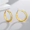 Colección de Pendientes Redondos Exagerados en Forma de C Transfronterizos para Mujer, Pendientes Geométricos con Giro, Aros Grandes de Cobre Tubular, Aros para Oreja Florales Tallados Hechos a Mano