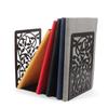 Venda quente transfronteiriça suportes de livro vazados com folhas artesanato de corte de metal suporte de livro criativo decoração de estante de livros de mesa
