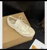 Versión de cuero suave~2026 zapatillas casuales retro de estilo ballet para mujer con cordones, versátiles, transpirables, de suela blanda, zapatos de Forrest Gump
