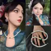 Collar Largo de Perlas Doble Capa Estilo Chinoiserie Nuevo 2025 Nuevo Estilo Popular Cadena para Clavícula con Perlas de Calcedonia Verde para Mujer