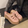 Chinelos Birkenstock para Uso Externo Feminino Verão 2025 Novos Solado Grosso Aumento de Altura Biqueira Meia-Calça Solado Macio Versátil Preguiçoso Sapatos de Praia