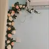 Enredadera Artificial de Rosas Cubierta para Tubería de Aire Acondicionado Enredadera Decorativa Plástico Enredadera Falsa Cuerda para Colgar Envoltura de Techo Enredadera de Flores Falsas
