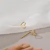 Aretes de Corazón Hueco para Mujer, Estilo Simple y Minimalista, Pequeños y Cómodos para la Oreja, Nuevos Mini Aretes de Lujo