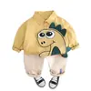 2024 Nova Camisa de Primavera para Meninos Roupas Infantis Desenho Animado Fofo Roupas de Primavera para Bebês Conjunto de Duas Peças de Outono para Crianças Atacado