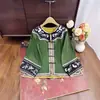 Nova Jaqueta Jacquard Bordada Pesada Estilo Chinês 2026 Nova Coleção de Primavera Estilo Nacional Gola Redonda Manga de Três Quartos Cardigã Top Elegante