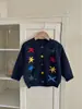 Roupas Infantis Transfronteiriças Suéter para Meninas Outono 2026 Novo Estilo Coreano Retrô Outono/Inverno Estrelas Coloridas Cardigan de Tricô Infantil