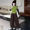 Conjunto de Pantalones Casuales de Pana Color Caramelo Estilo Americano Nuevo Otoño 2026 Corte Holgado Largo Hasta el Suelo para Niños Mayores