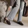 Nuevas Zapatillas de Exterior de Lana Genuina para Mujer Invierno 2026, Estilo Nuevo, Con Felpa, Engrosadas, Gamuza de Oveja, Suela Plana, Punta Cerrada, Zapatillas de Algodón