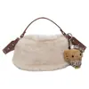 Bolsa de Mão Fashion Pelúcia Feminina 2026 Outono/Inverno Nova Estilosa Fofa Bolsa Peluda Fofa Fresca Bolsa Transversal