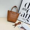 Bolsa Feminina de Couro de Flor Integral com Textura Natural, Bolsa de Ombro Único, Estilo Europeu e Americano, Moda Transfronteiriça, Couro Genuíno, Bolsa Macia