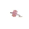 Anillo de Hielo Flor Amarillo Huevo de Paloma Exquisita Artesanía de Gama Alta con Diamante de Alto Carbono y Gema de Litio Púrpura Anillo con Forma Ovalada de Color Fuego Brillante
