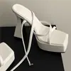 Sandalias de Tacón Alto con Tiras Cruzadas Versátiles Plataforma Verano Nuevo Diseño Europeo Aumentan la Altura Muestran Piernas Largas Tacones Altos